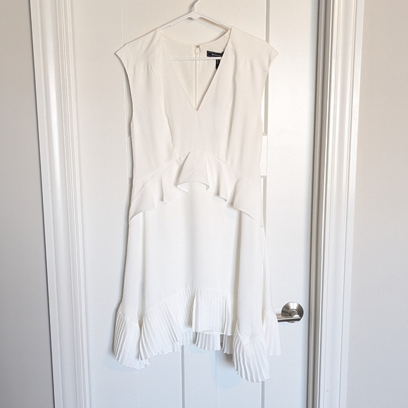 BCBGMaxAzria NWT Dylan White Peplum Cocktail Dress - Bridal sz 8 - Picture 2 of 7